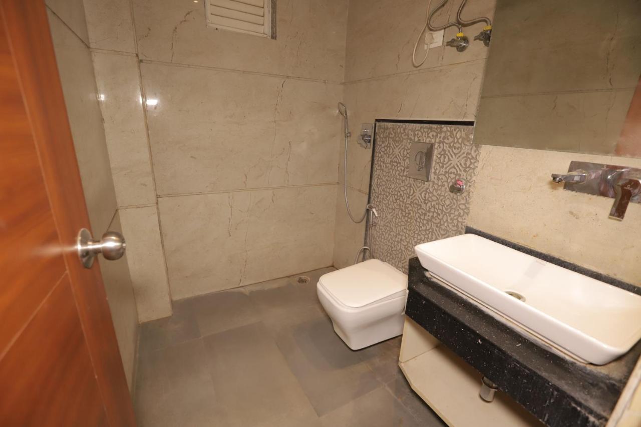 Nh Skye Suites Нью-Делі Екстер'єр фото