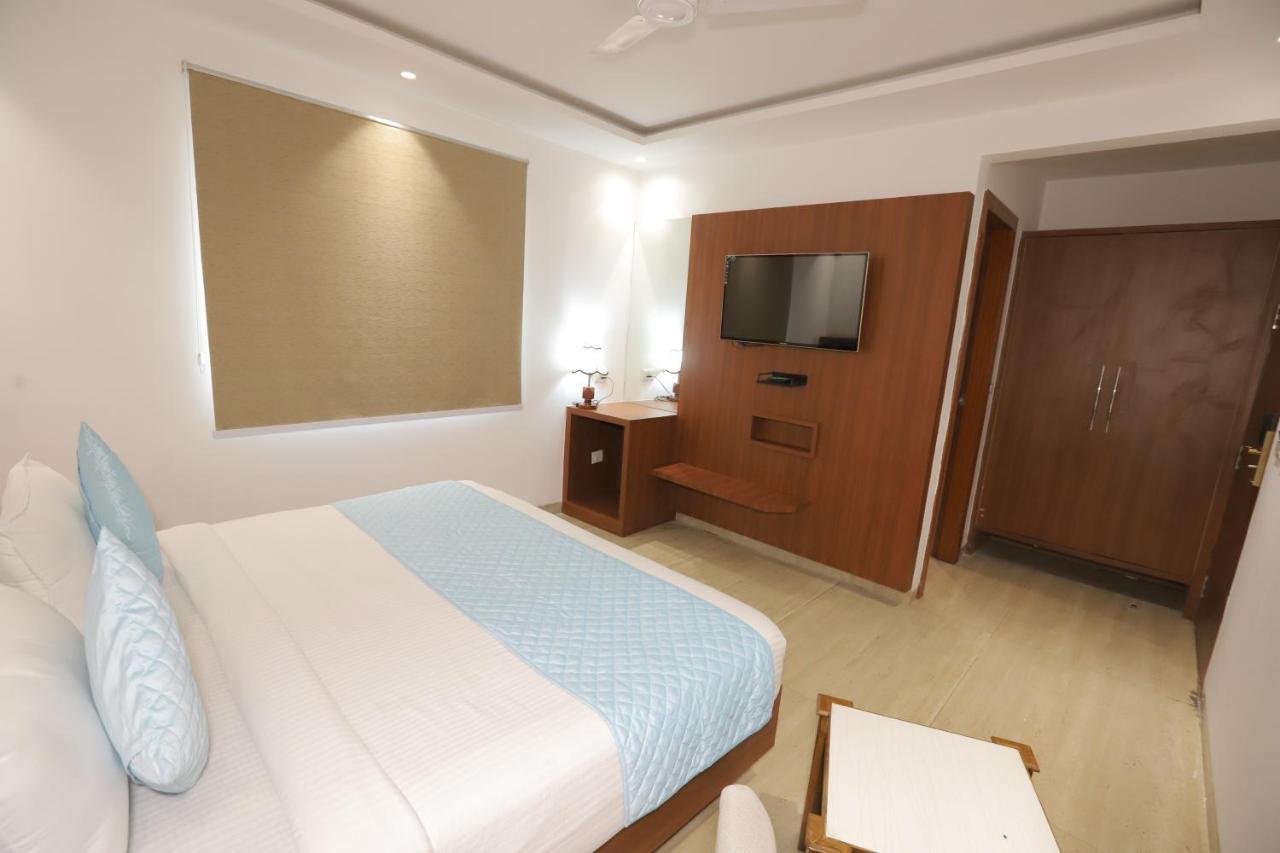 Nh Skye Suites Нью-Делі Екстер'єр фото