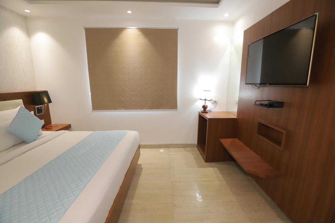 Nh Skye Suites Нью-Делі Екстер'єр фото